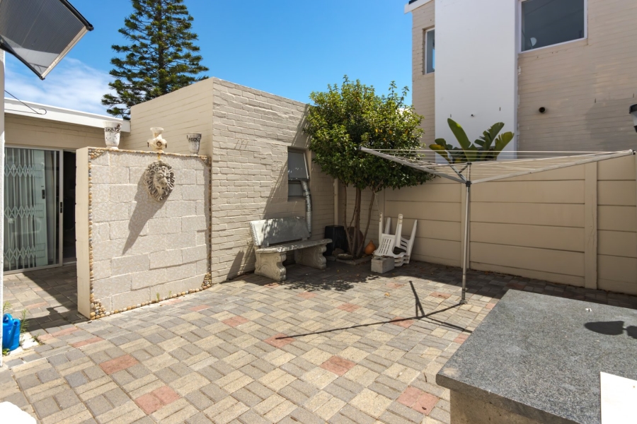 3 Bedroom Property for Sale in Cayman Beach Western Cape